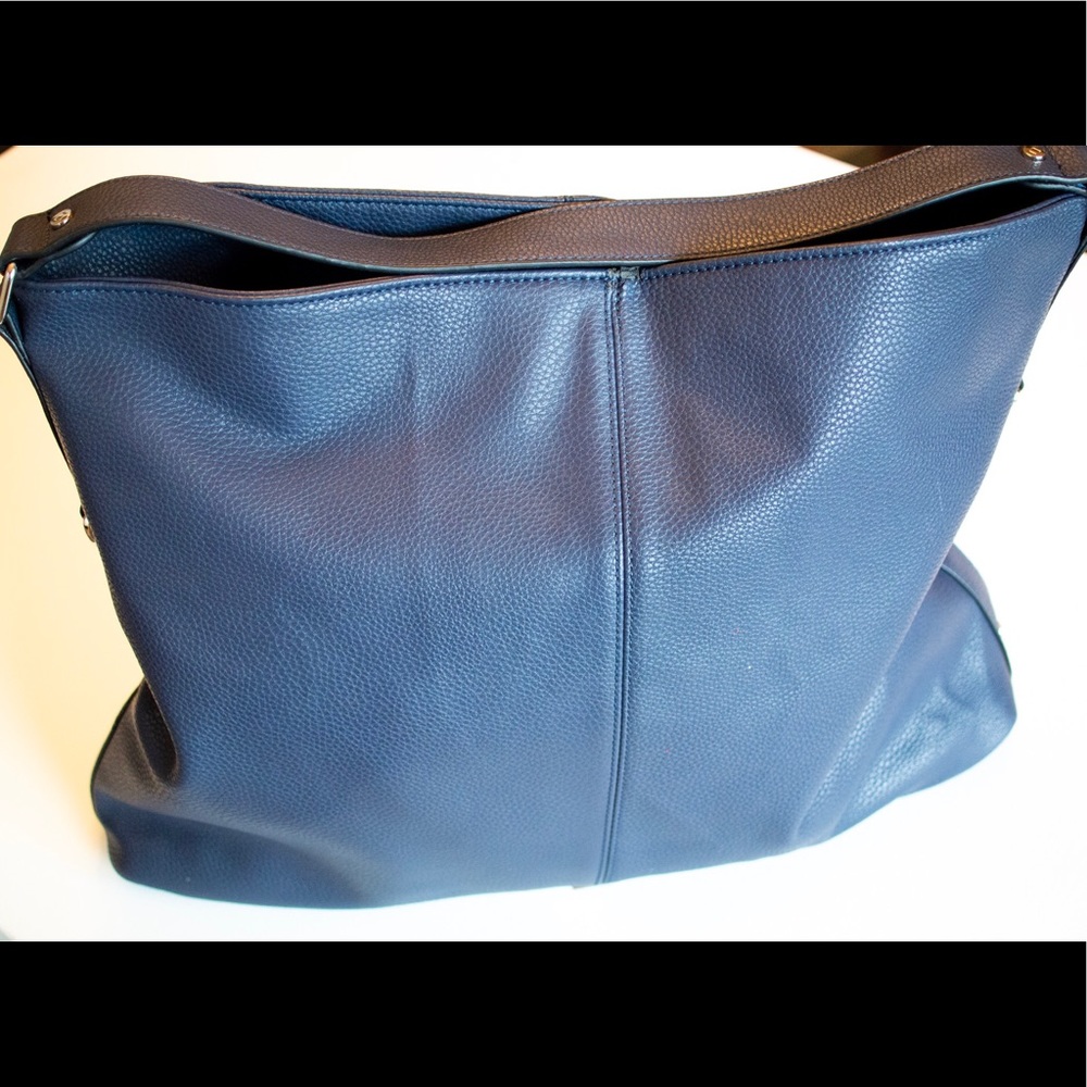 Jewell by Thirty-One Laptop Fashion Games Purse